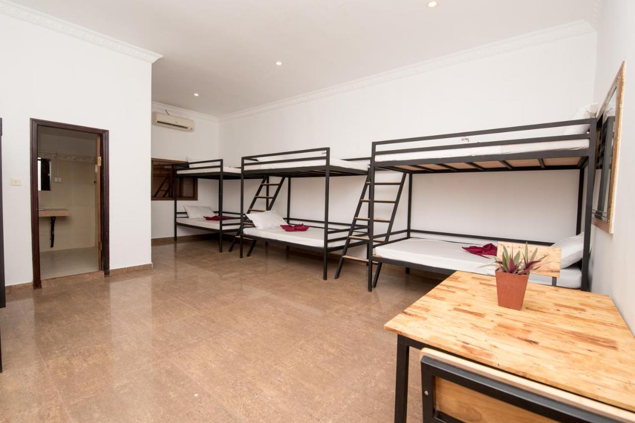 Barefoot Backpacker Resort Siem Reap Luaran gambar